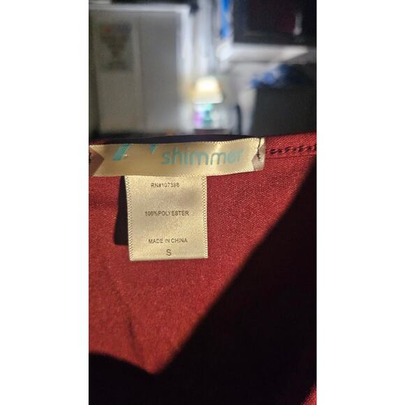 Shimmer Red Top - Picture 2 of 3